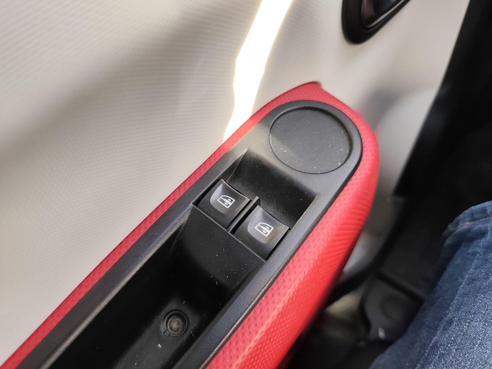 Renault Twingo 1.0 DYNAMIQ / REG 1 GOD !!, fotografija 19