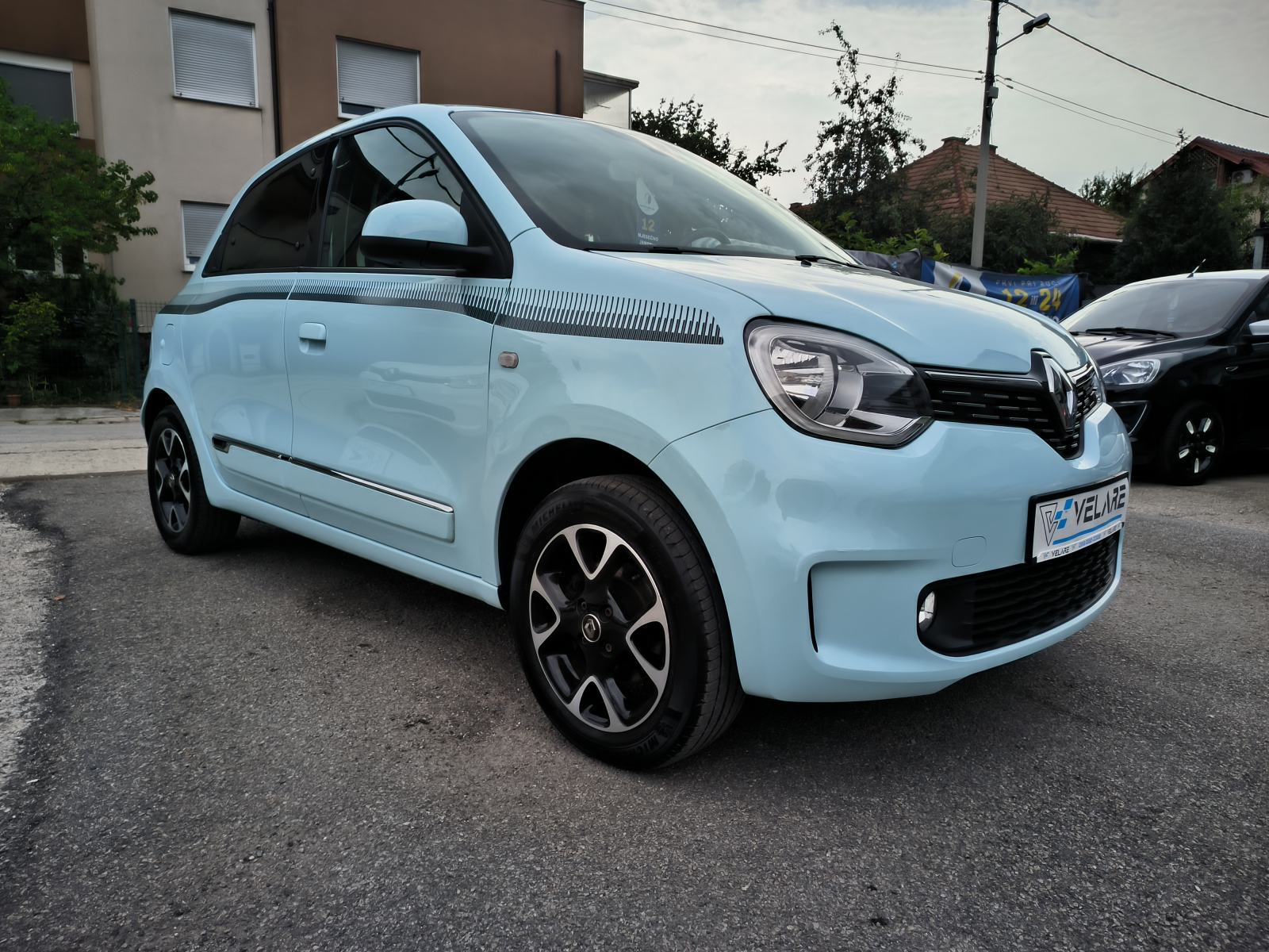 Renault Twingo 1.0 INTENS, SERVISNA, JAMSTVO, REG. 1 GODINU, fotografija 2