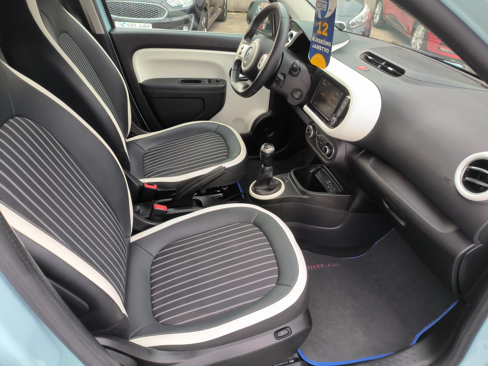 Renault Twingo 1.0 INTENS, SERVISNA, JAMSTVO, REG. 1 GODINU, fotografija 13