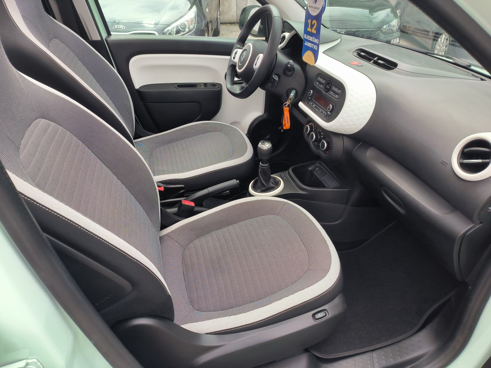 Renault Twingo 1.0 LIMITED, EL. KROV, SERVISNA, JAMSTVO, REG. 1 GODINU, fotografija 14