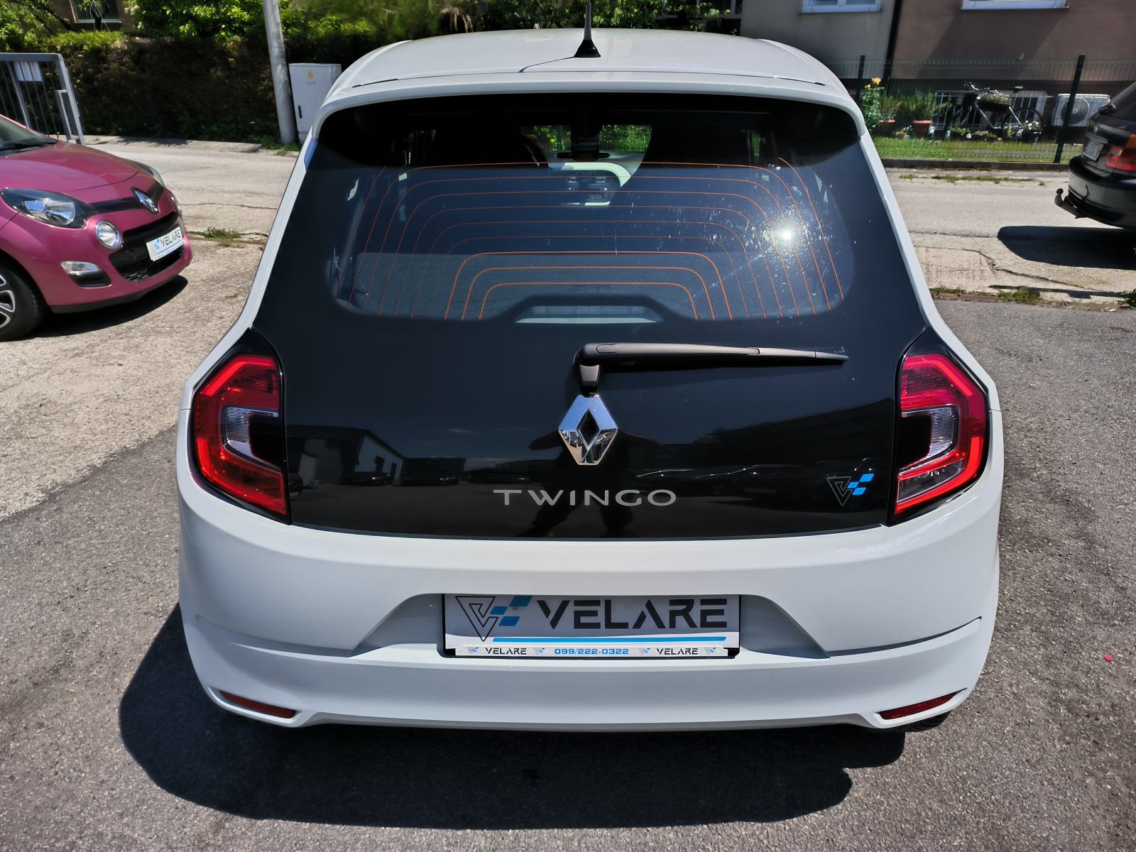 Renault Twingo 1.0 LIMITED, SERVISNA, JAMSTVO, REG. 1 GODINU, fotografija 8