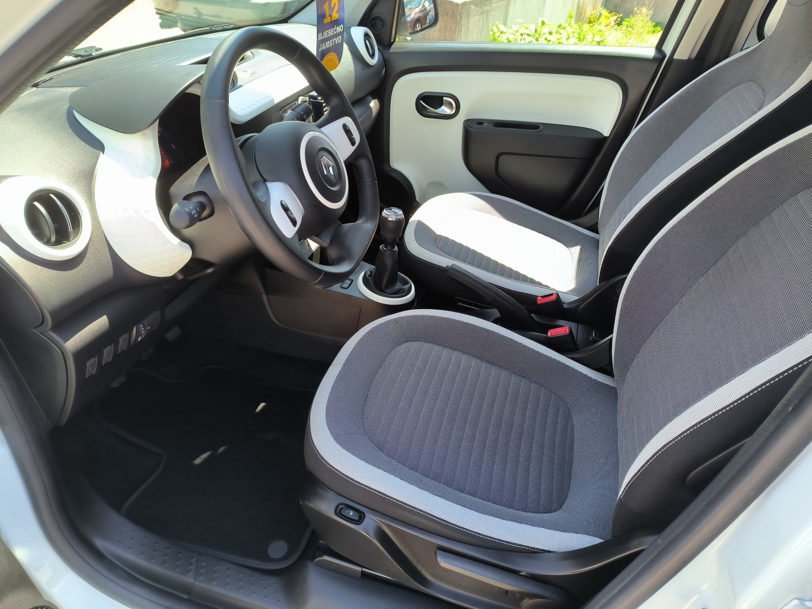Renault Twingo 1.0 LIMITED, SERVISNA, JAMSTVO, REG. 1 GODINU, fotografija 11