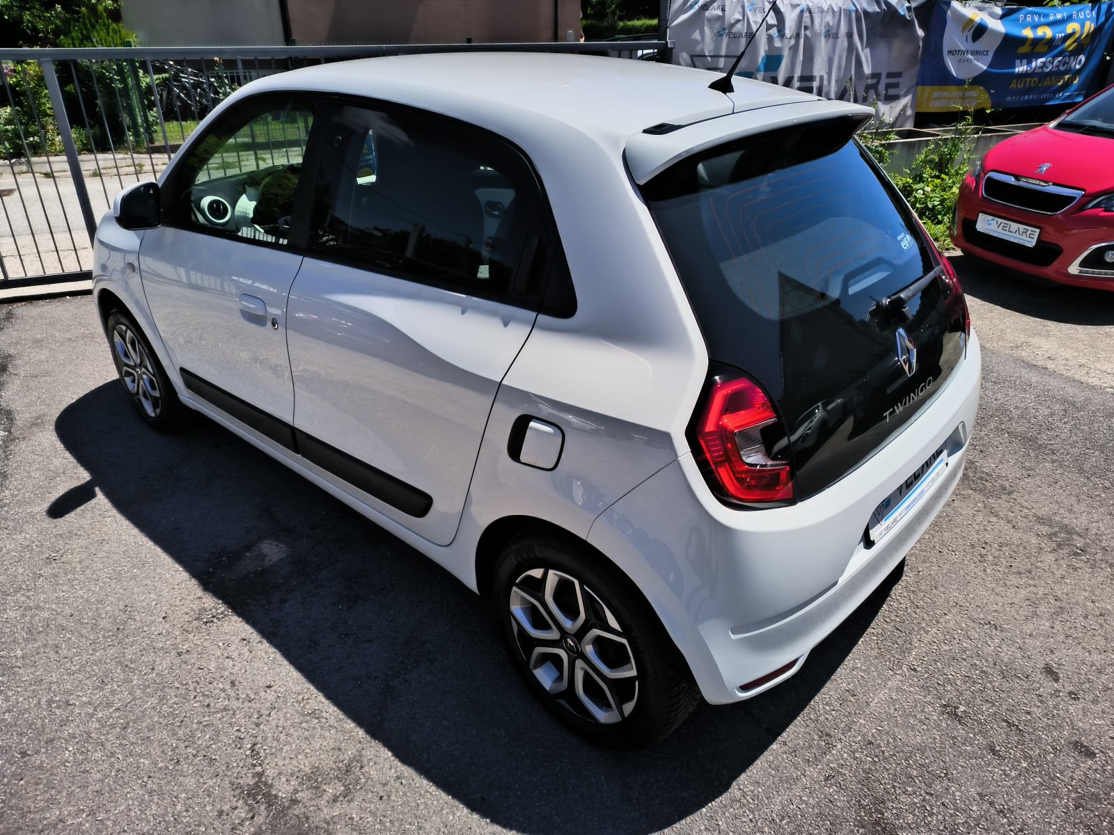 Renault Twingo 1.0 LIMITED, SERVISNA, JAMSTVO, REG. 1 GODINU, fotografija 6
