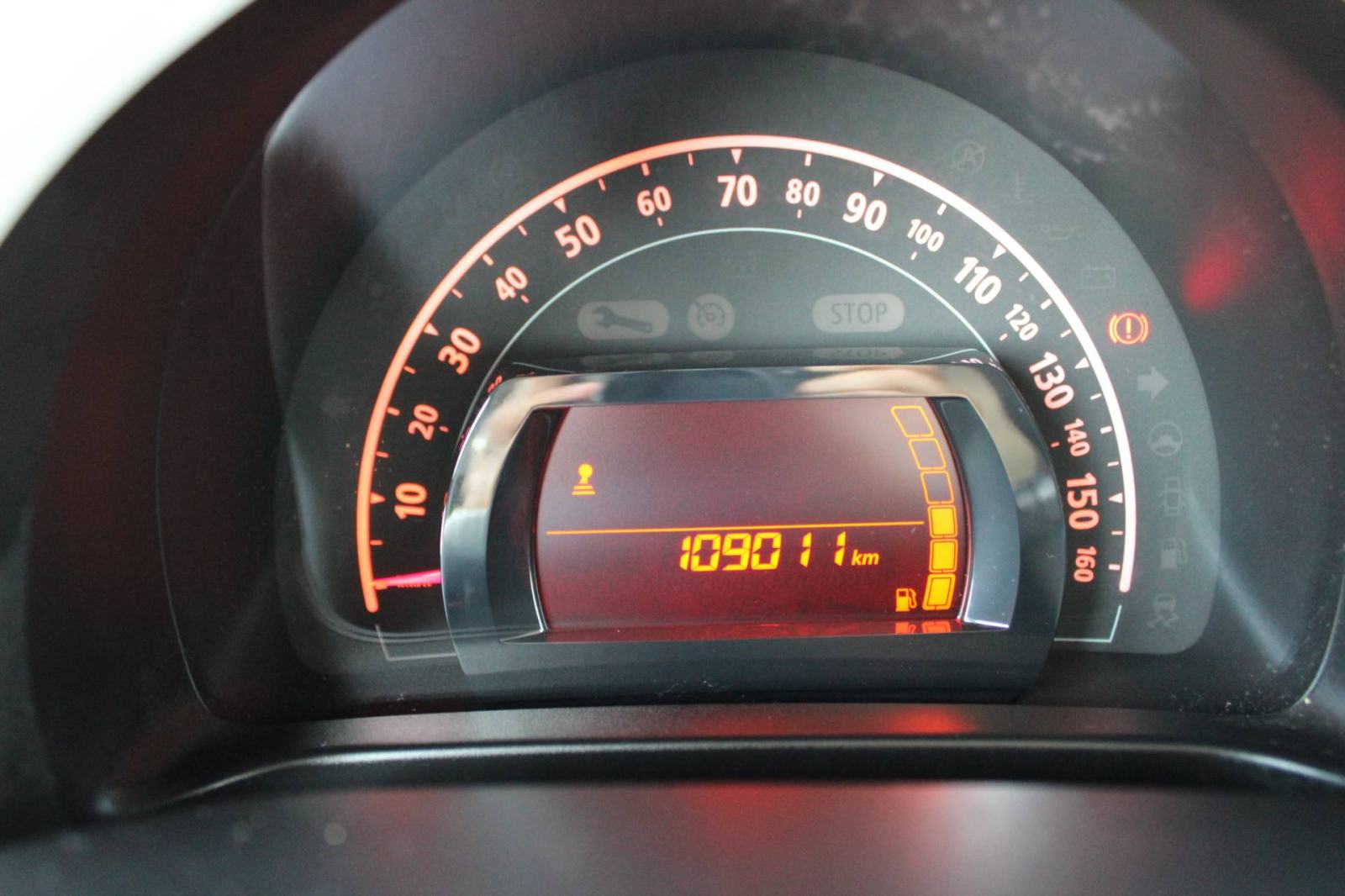 Renault Twingo 1.0 SCe, fotografija 17