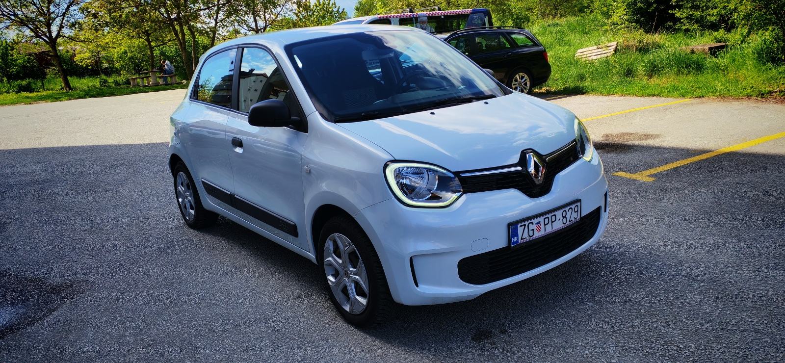 Renault Twingo 1.0 **servisna knjiga** 2021.G, fotografija 4