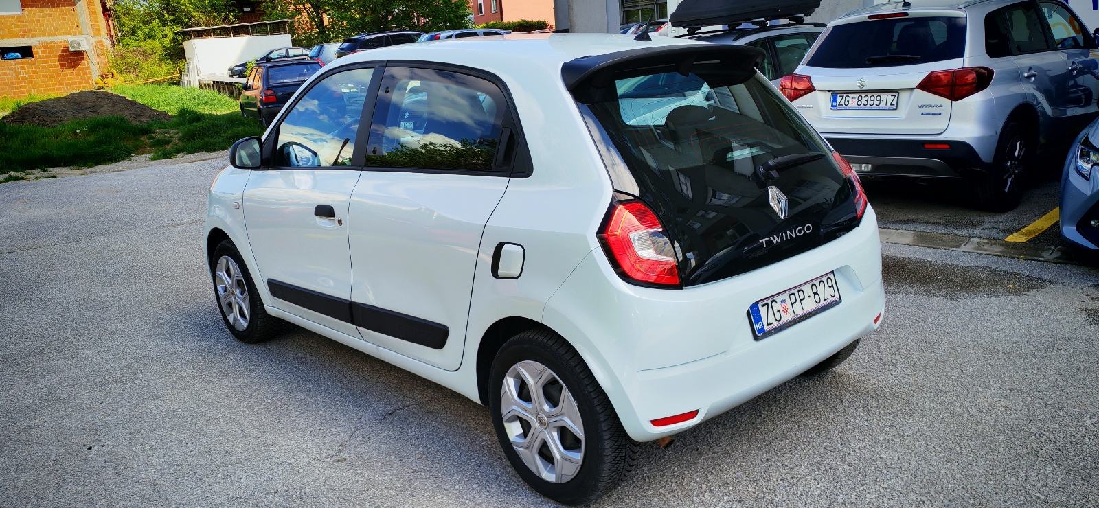 Renault Twingo 1.0 **servisna knjiga** 2021.G, fotografija 9