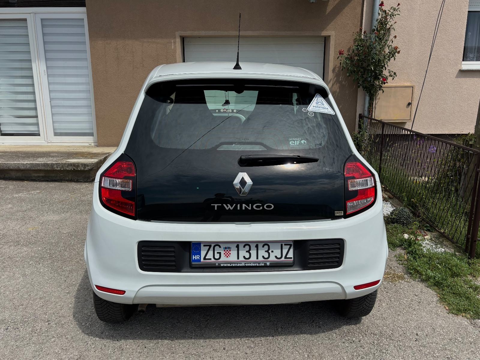 Renault Twingo 1.0, fotografija 4