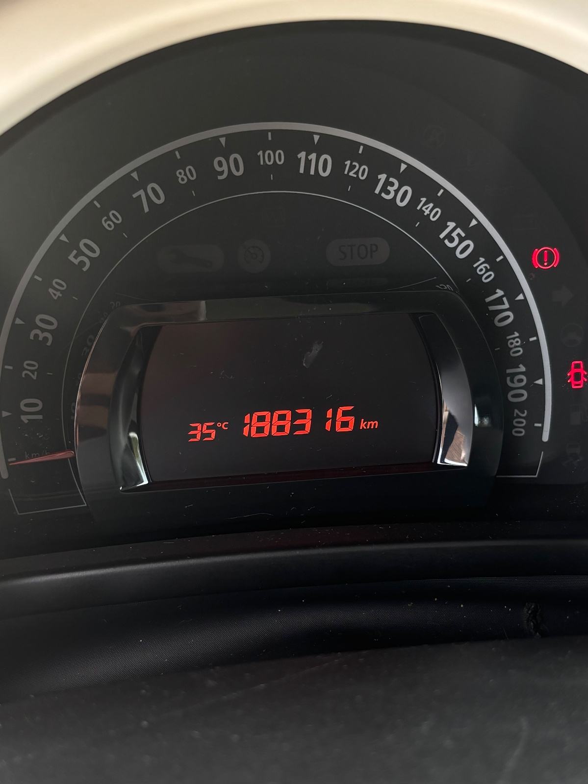 Renault Twingo 1.0, fotografija 10