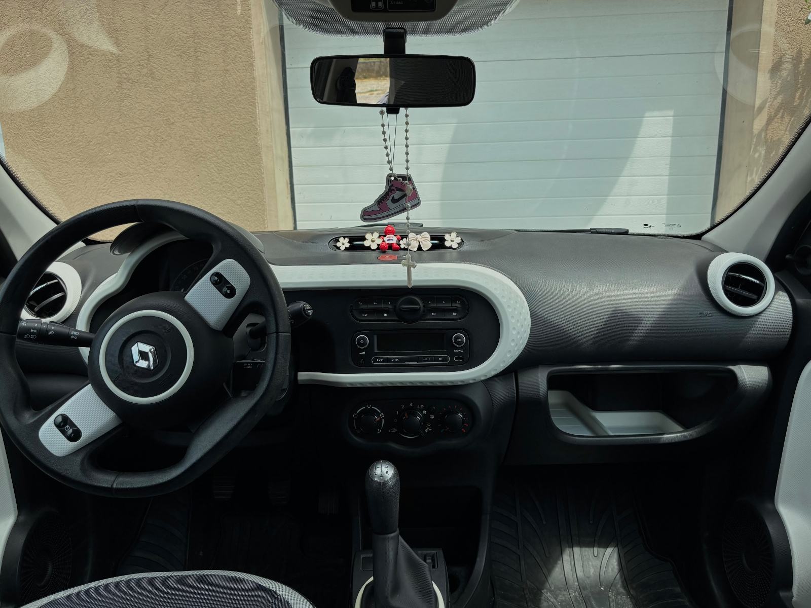 Renault Twingo 1.0, fotografija 9