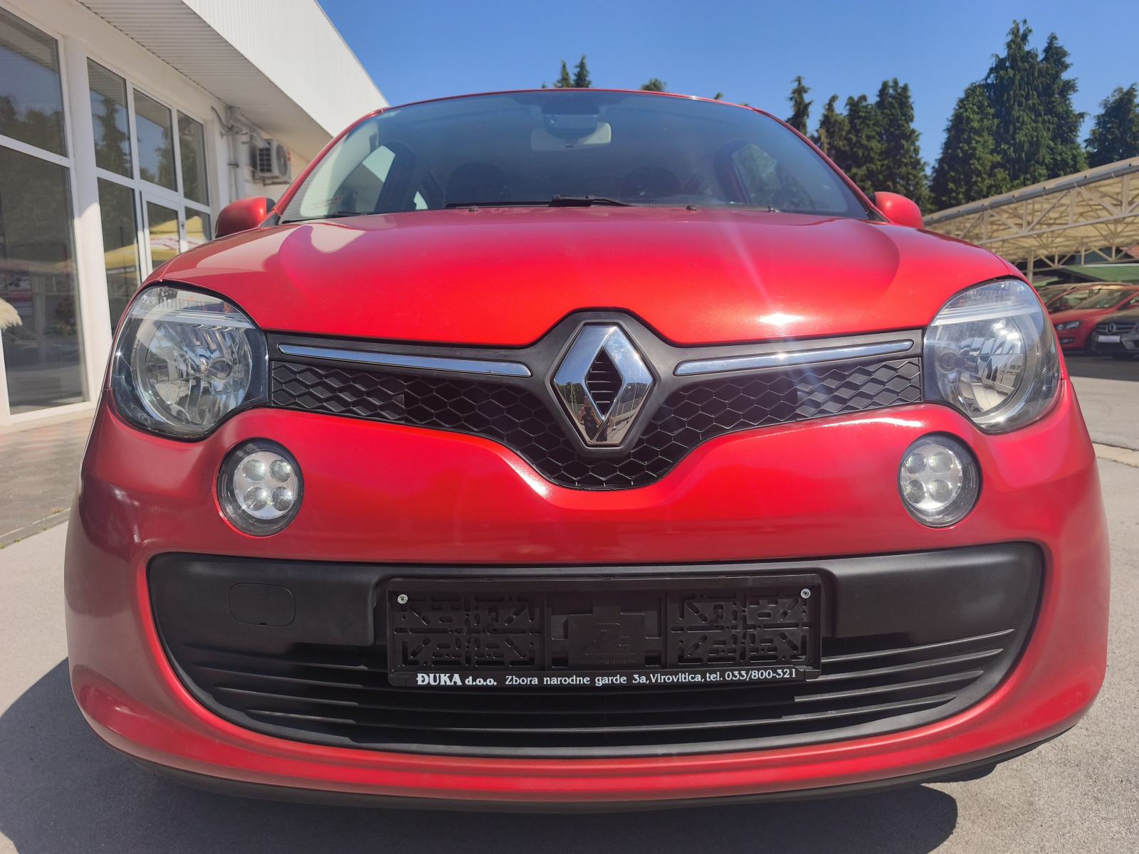 Renault Twingo 1.0 PARK SENZORI TEMPOMAT PUTNI KOMPJUTER LED, fotografija 4