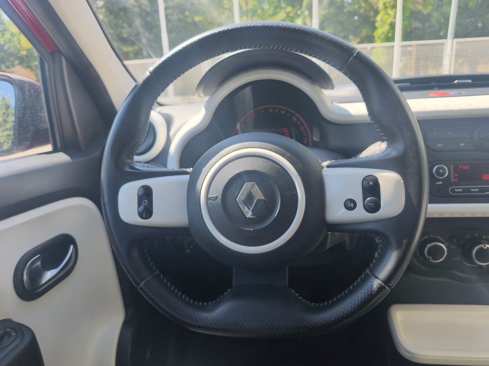 Renault Twingo 1.0 PARK SENZORI TEMPOMAT PUTNI KOMPJUTER LED, fotografija 17