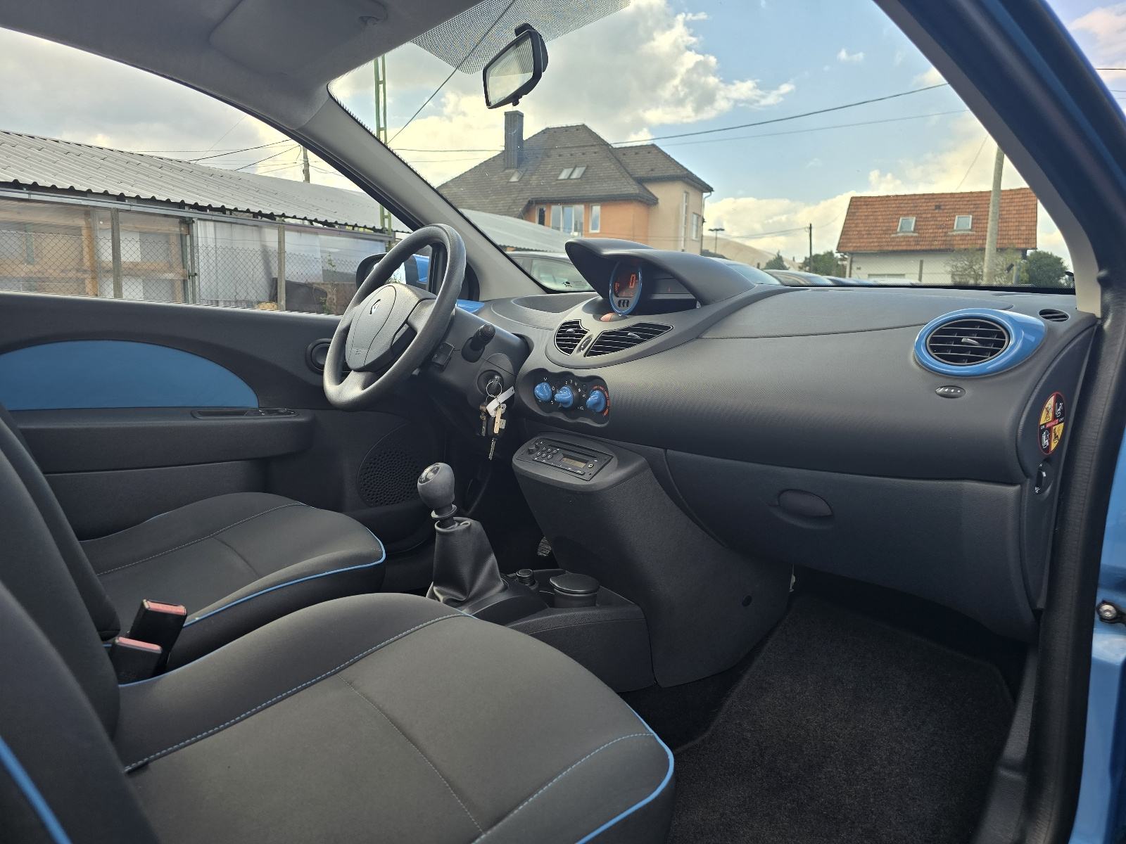 Renault Twingo 1,2 16V LEV / PLATNENI KROV / KLIMA / SERVISNA /, fotografija 16
