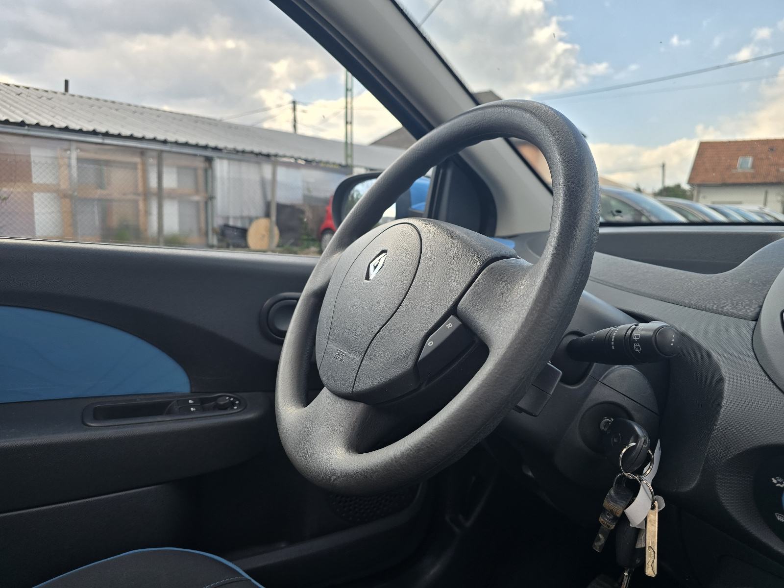 Renault Twingo 1,2 16V LEV / PLATNENI KROV / KLIMA / SERVISNA /, fotografija 20