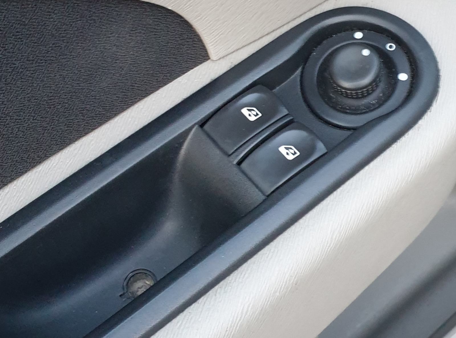 Renault Twingo 1,2 16V,automatska klima, reg.03/2027.god, fotografija 12