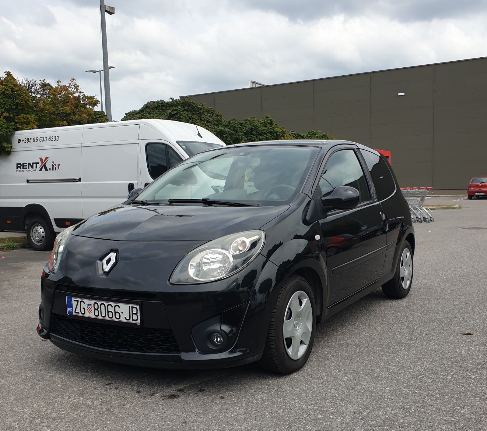 Renault Twingo 1,2 16V,automatska klima, reg.03/2027.god, pogled izvana - slika 1