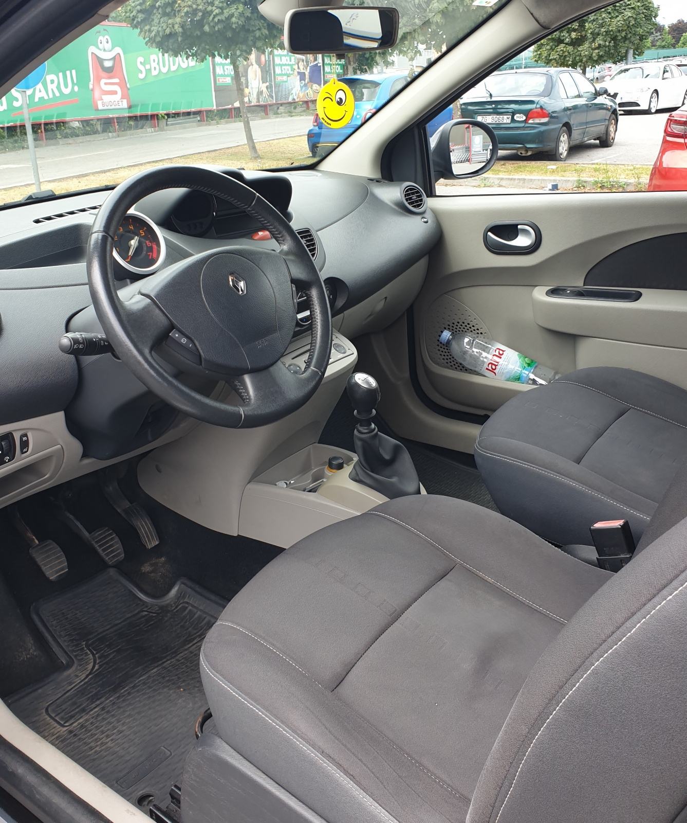 Renault Twingo 1,2 16V,automatska klima, reg.03/2027.god, pogled izvana - slika 5