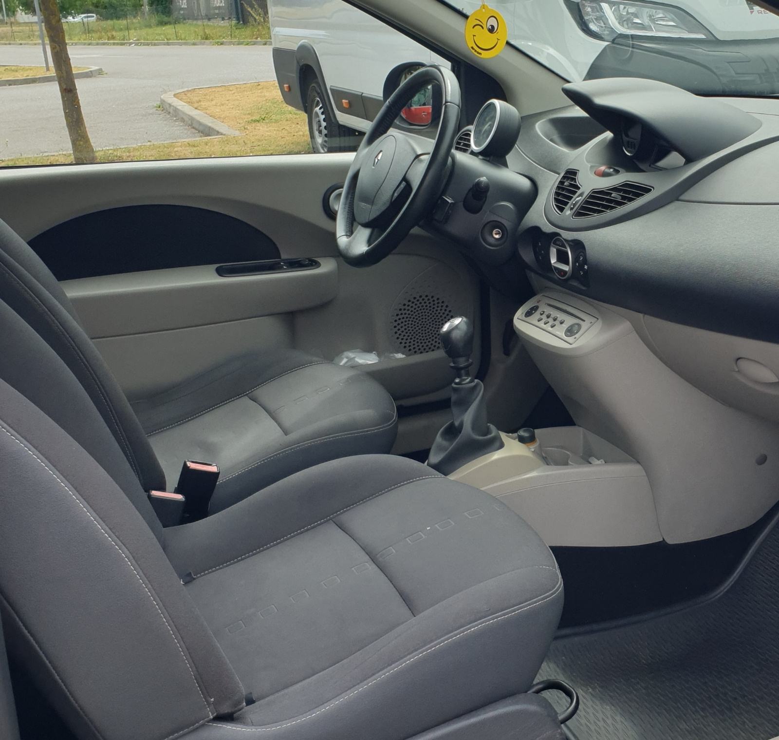 Renault Twingo 1,2 16V,automatska klima, reg.03/2027.god, fotografija 6