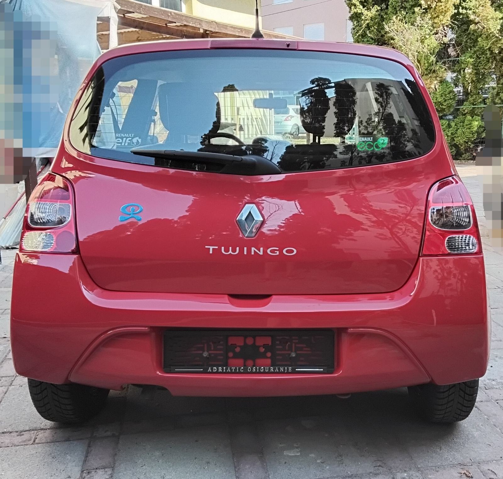 Renault Twingo 1,2 16V YAHOO! 75KS 1.LAK,KLIMA,NOVE GUME,TOP STANJE, fotografija 4
