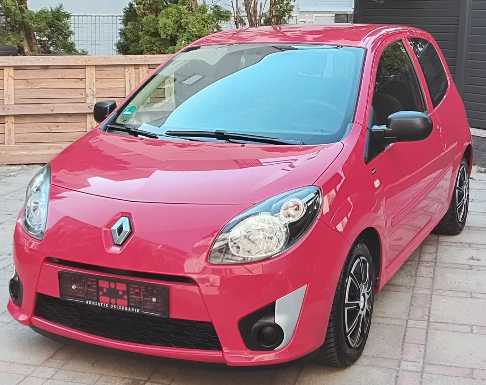 Renault Twingo 1,2 16V YAHOO! 75KS 1.LAK,KLIMA,NOVE GUME,TOP STANJE, fotografija 7