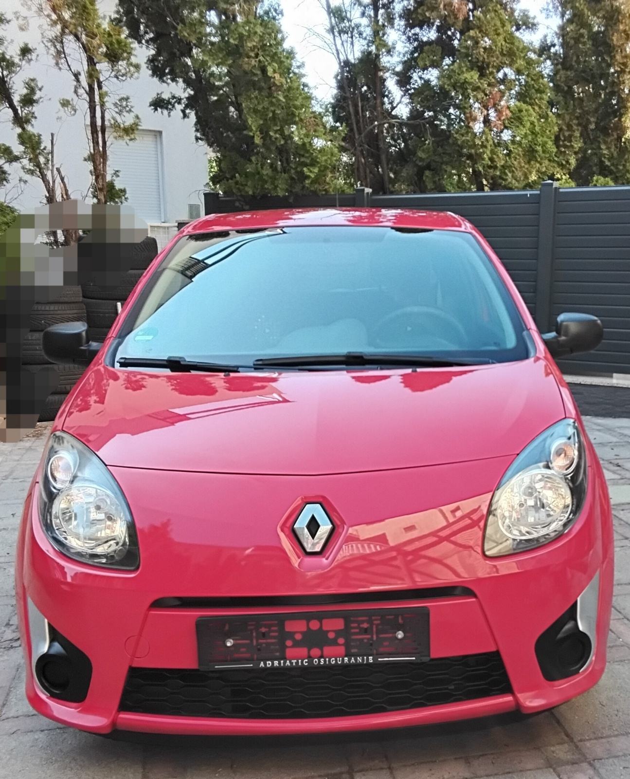 Renault Twingo 1,2 16V YAHOO! 75KS 1.LAK,KLIMA,NOVE GUME,TOP STANJE, fotografija 8