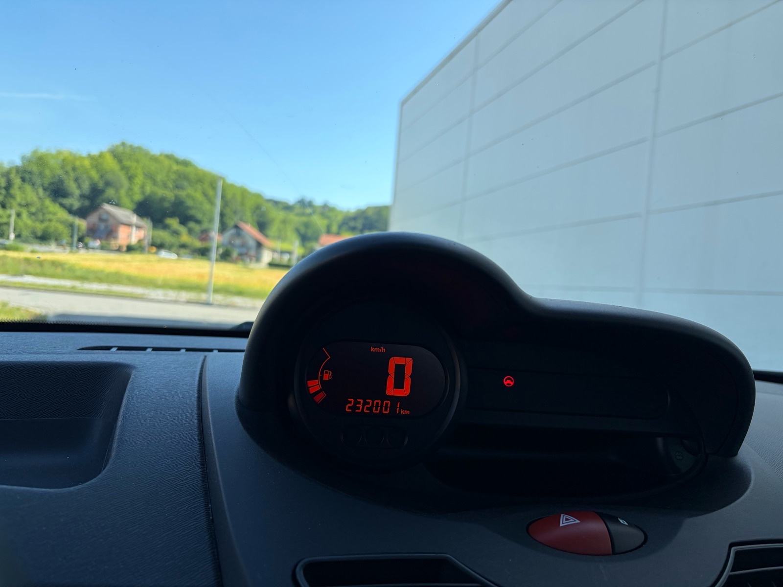 Renault Twingo 1,2 8V, fotografija 12
