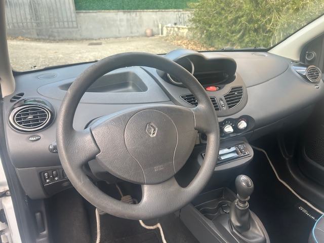 Renault Twingo 1,2 - jamstvo 1 godina, fotografija 11