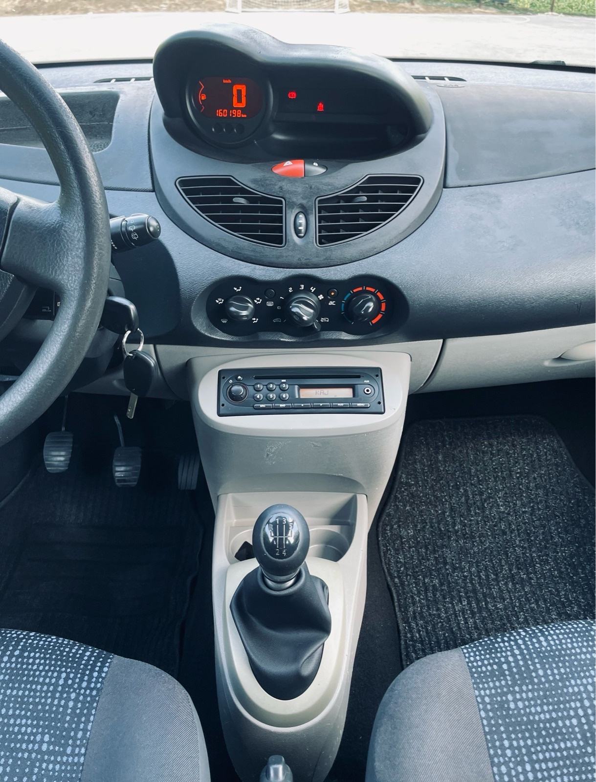 Renault Twingo 1,2, KLIMA, Novi veliki servis, Top stanje., fotografija 14