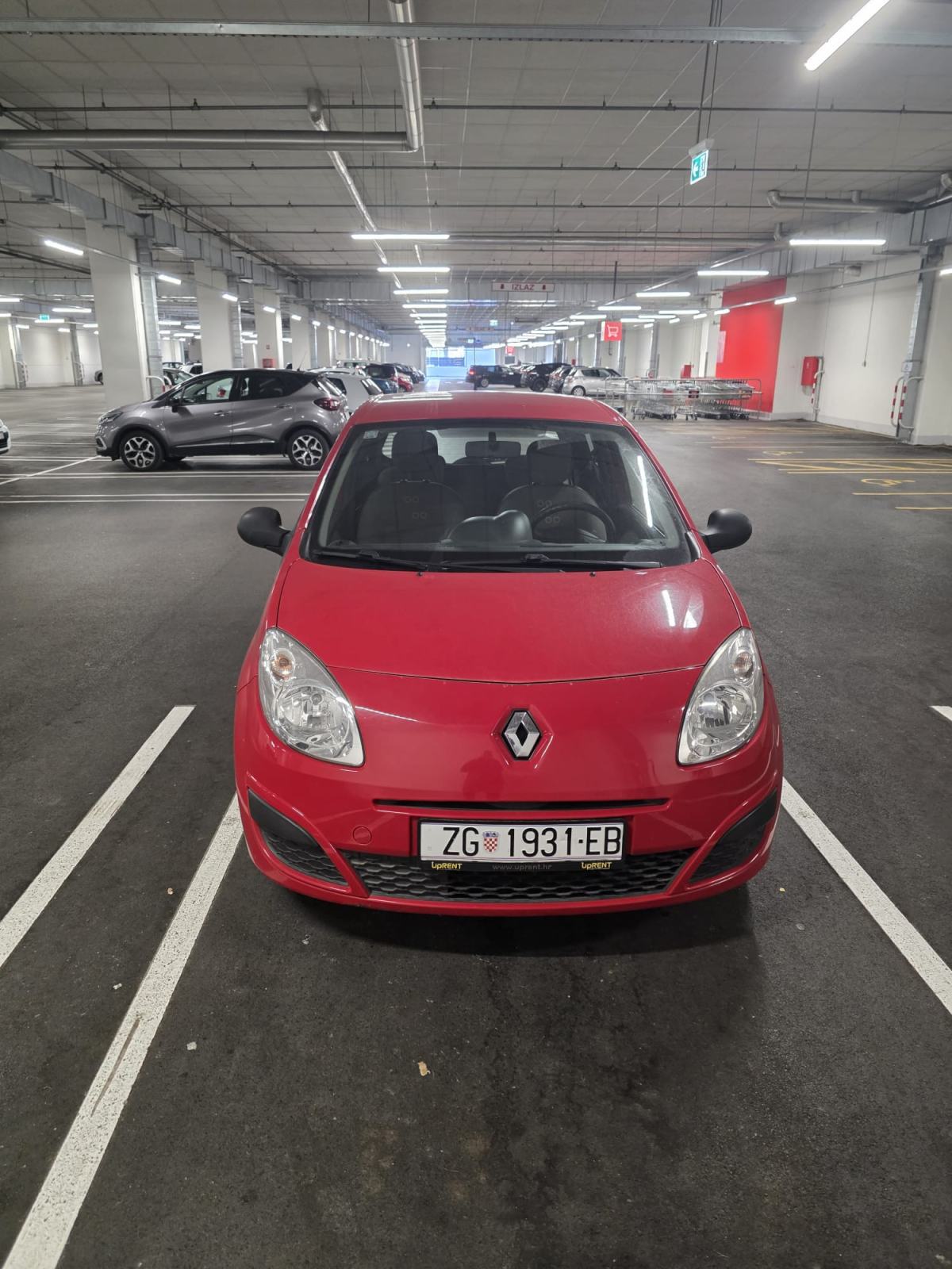 Renault Twingo 1,2, reg. cijelu godinu, 4 nove gume i servis, fotografija 7