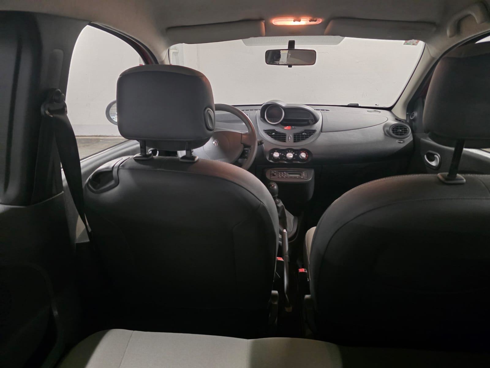 Renault Twingo 1,2, reg. cijelu godinu, 4 nove gume i servis, fotografija 11