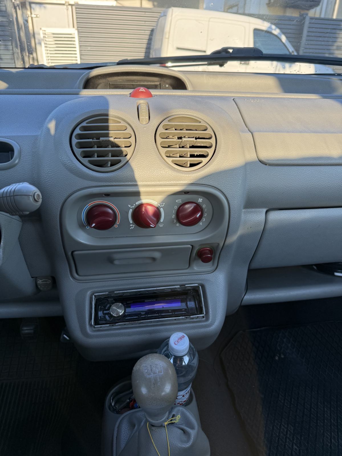 Renault Twingo 1,2, fotografija 7