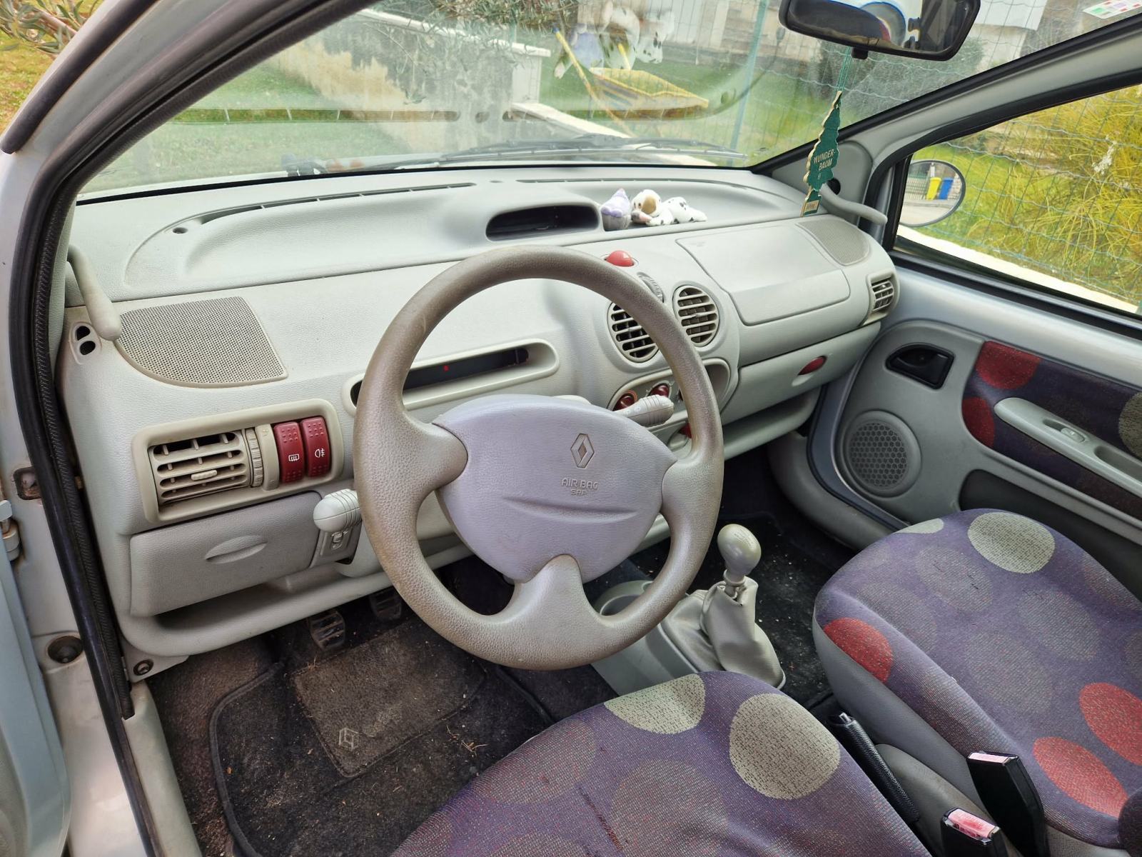 Renault Twingo 1,2, fotografija 2
