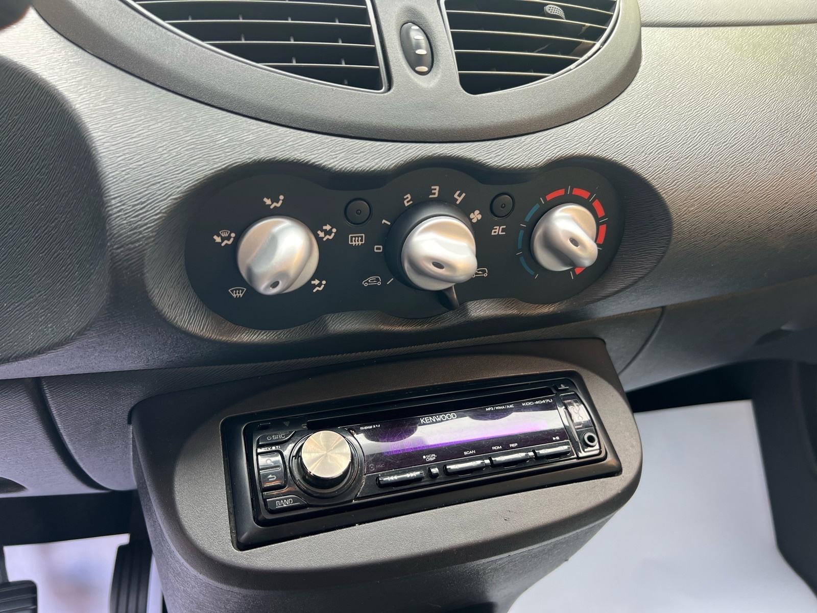 ** RENAULT TWINGO 1.2 ** YAHOO ** REG 1 GOD ** KLIMA ** 154.000 KM **, fotografija 14