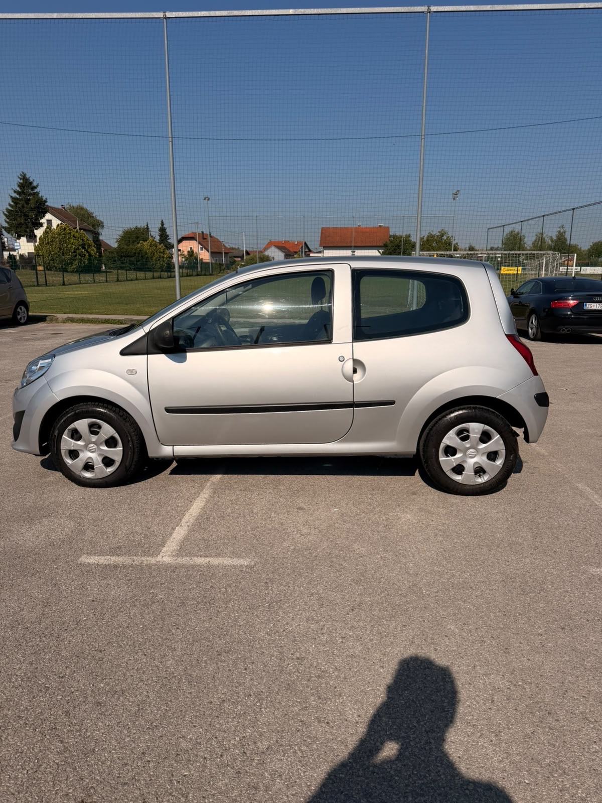 Renault Twingo 1,5 dCi AUTO ODLICAN, fotografija 18