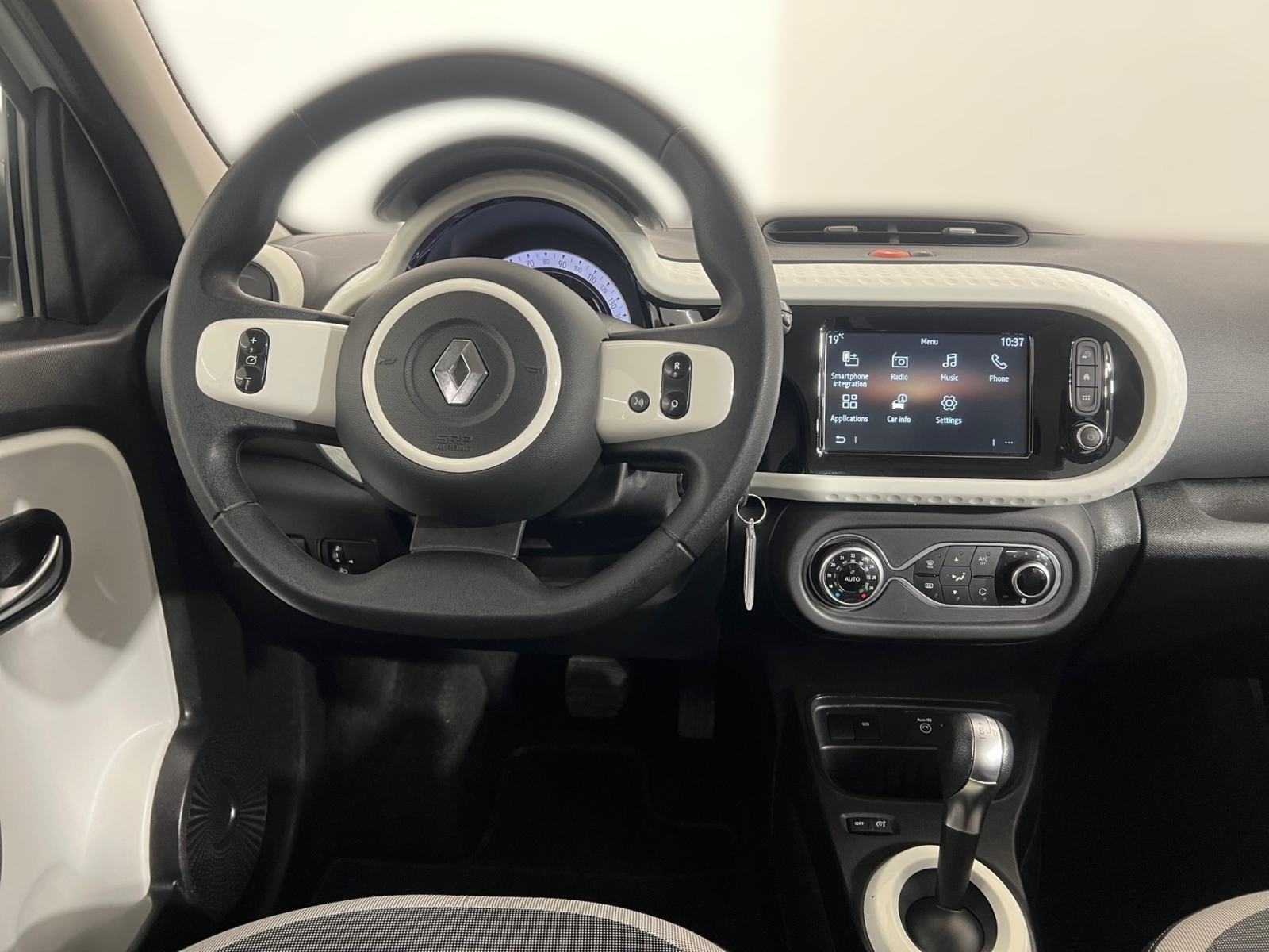 Renault Twingo EQUILIBRE R80 - 3 godine jamstva, fotografija 15
