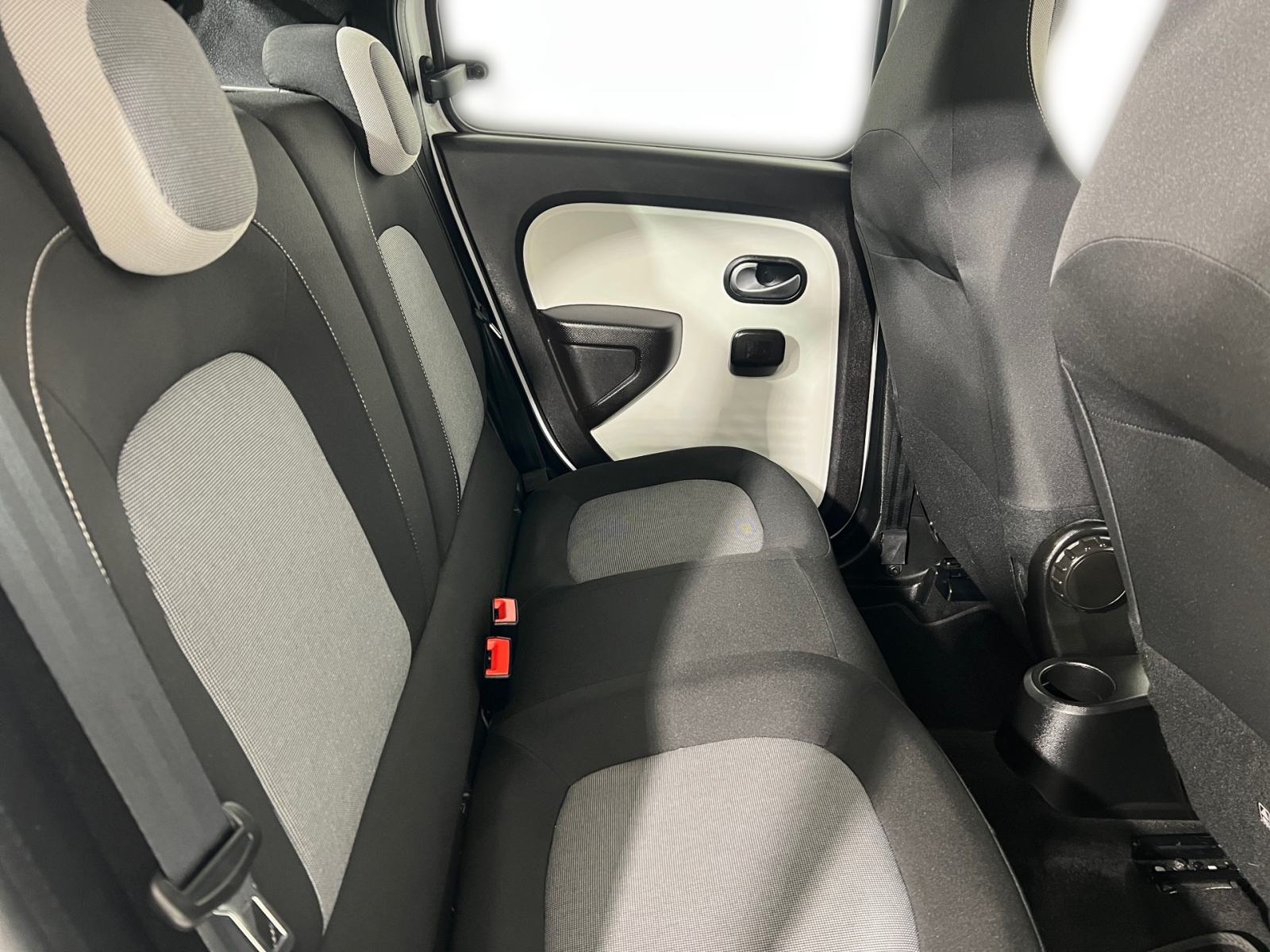 Renault Twingo EQUILIBRE R80 - 3 godine jamstva, fotografija 20