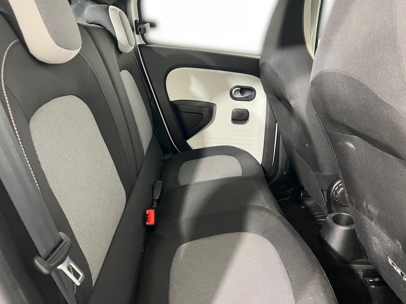 Renault Twingo EQUILIBRE R80 - 3 godine jamstva, fotografija 20