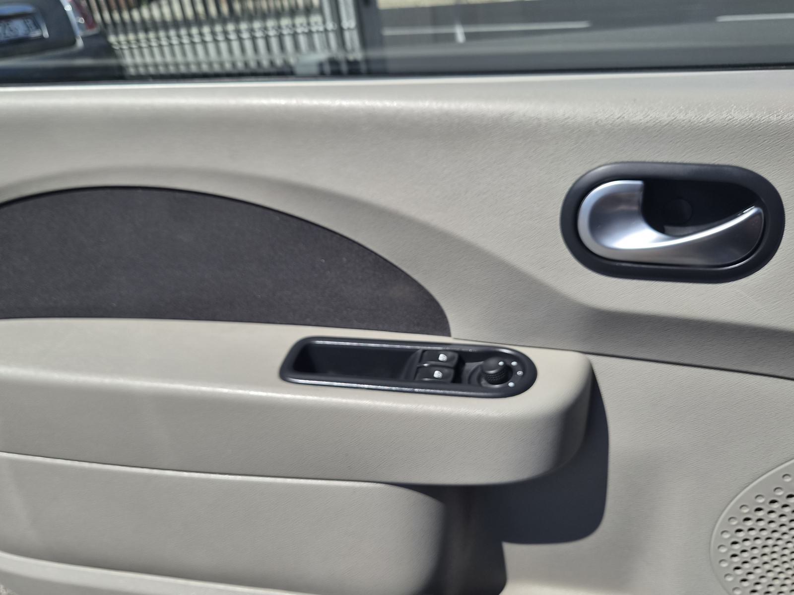 Renault Twingo GT 1,2, fotografija 16