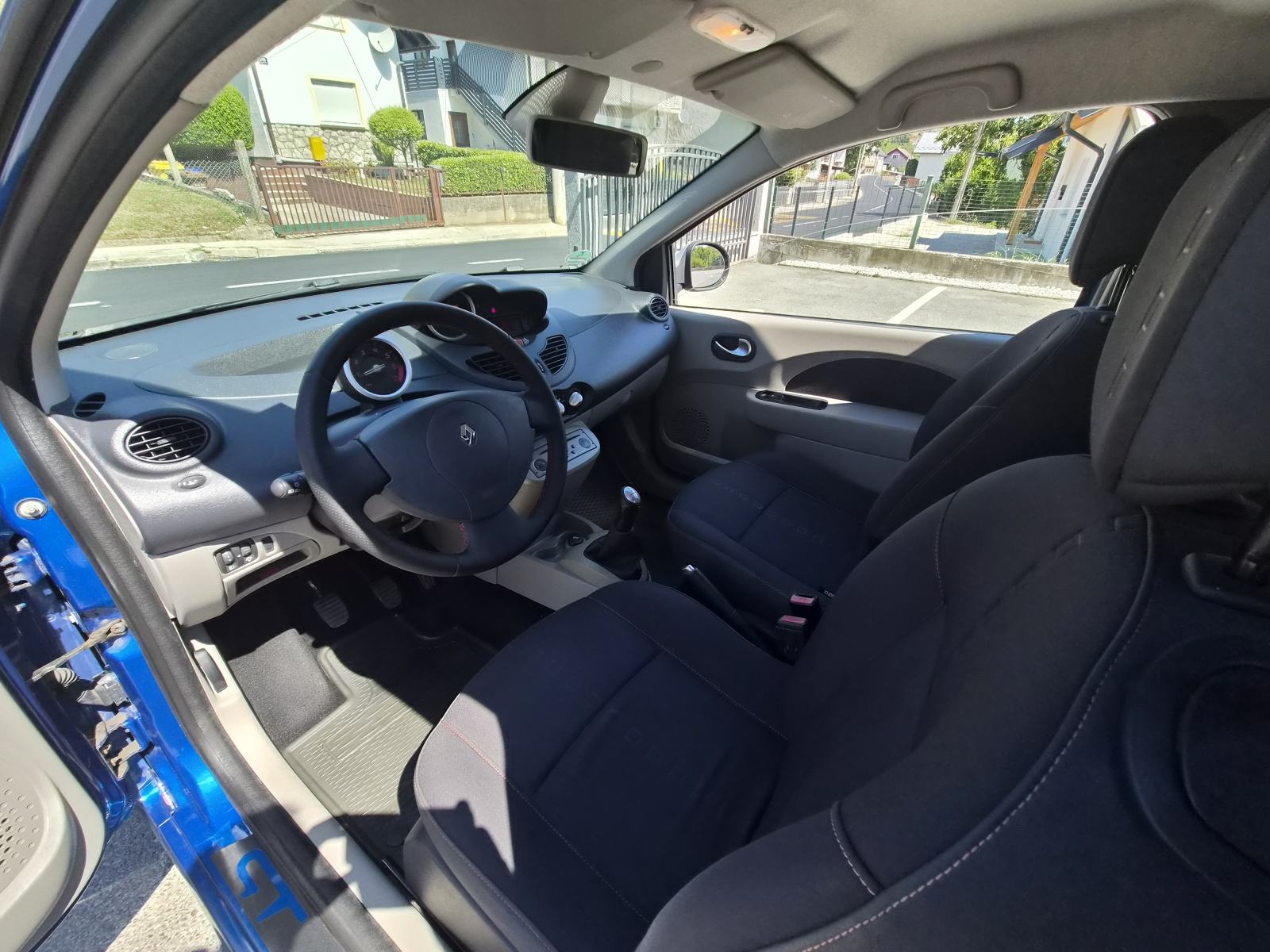 Renault Twingo GT 1,2, fotografija 19