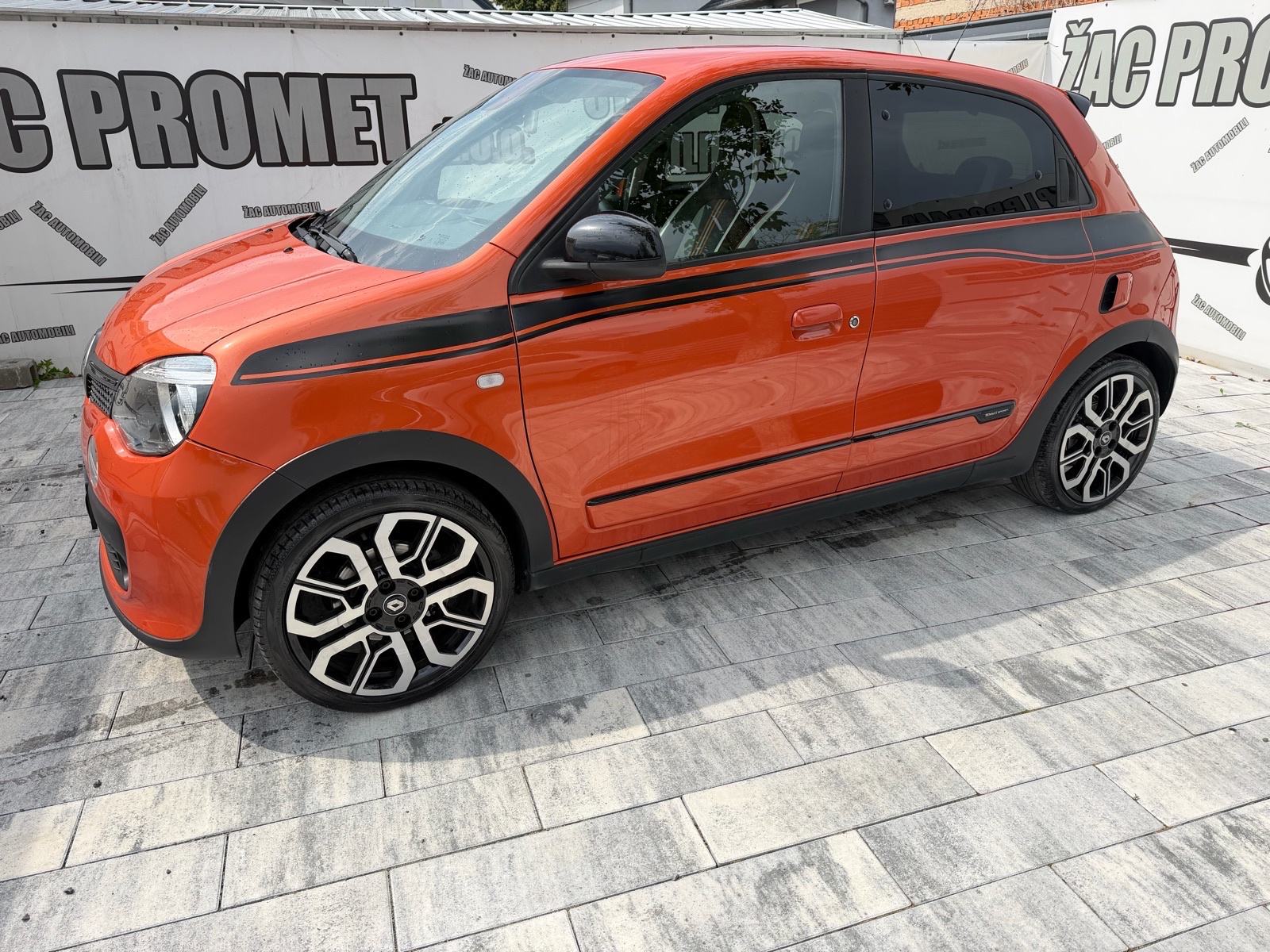 Renault Twingo GT TCe 110 # 120 TKM# KAO NOV = KRED-KART = RIJEDAK AUT, fotografija 4