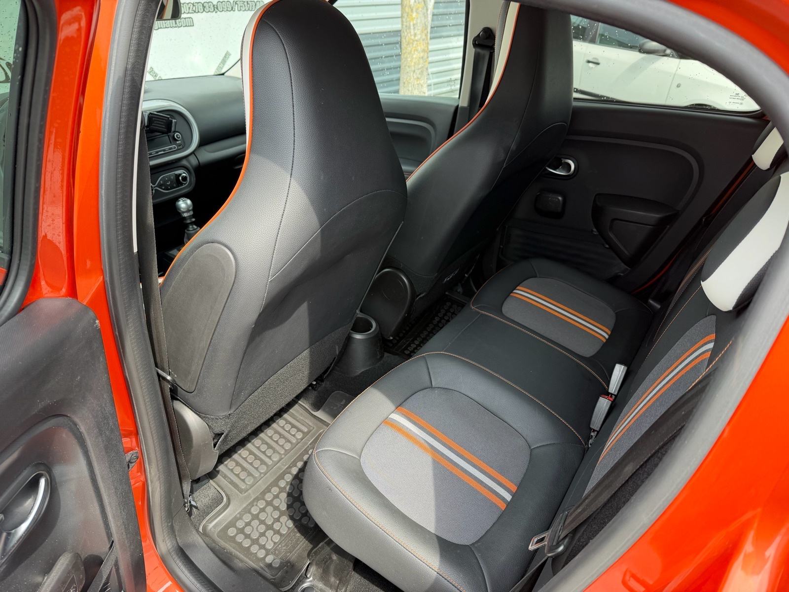 Renault Twingo GT TCe 110 # 120 TKM# KAO NOV = KRED-KART = RIJEDAK AUT, fotografija 14