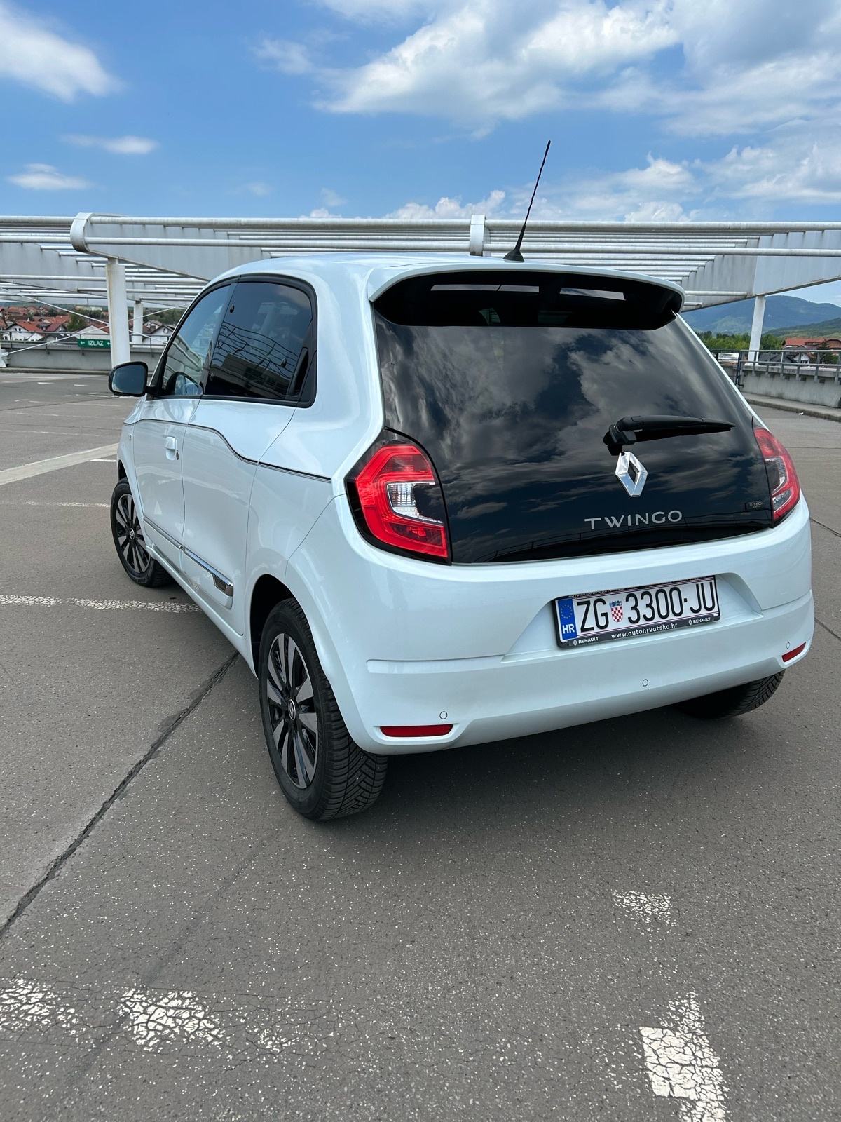 Renault Twingo III Techno R80 automatik, fotografija 7