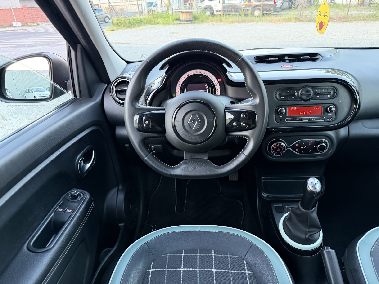 Renault Twingo SCe 70 “La Parisienne”-POTVRDA KM-REG.1GOD-LED-MOD.2018, fotografija 20