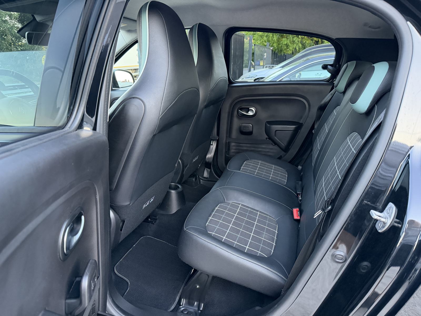 Renault Twingo SCe 70 “La Parisienne”-POTVRDA KM-REG.1GOD-LED-MOD.2018, fotografija 17