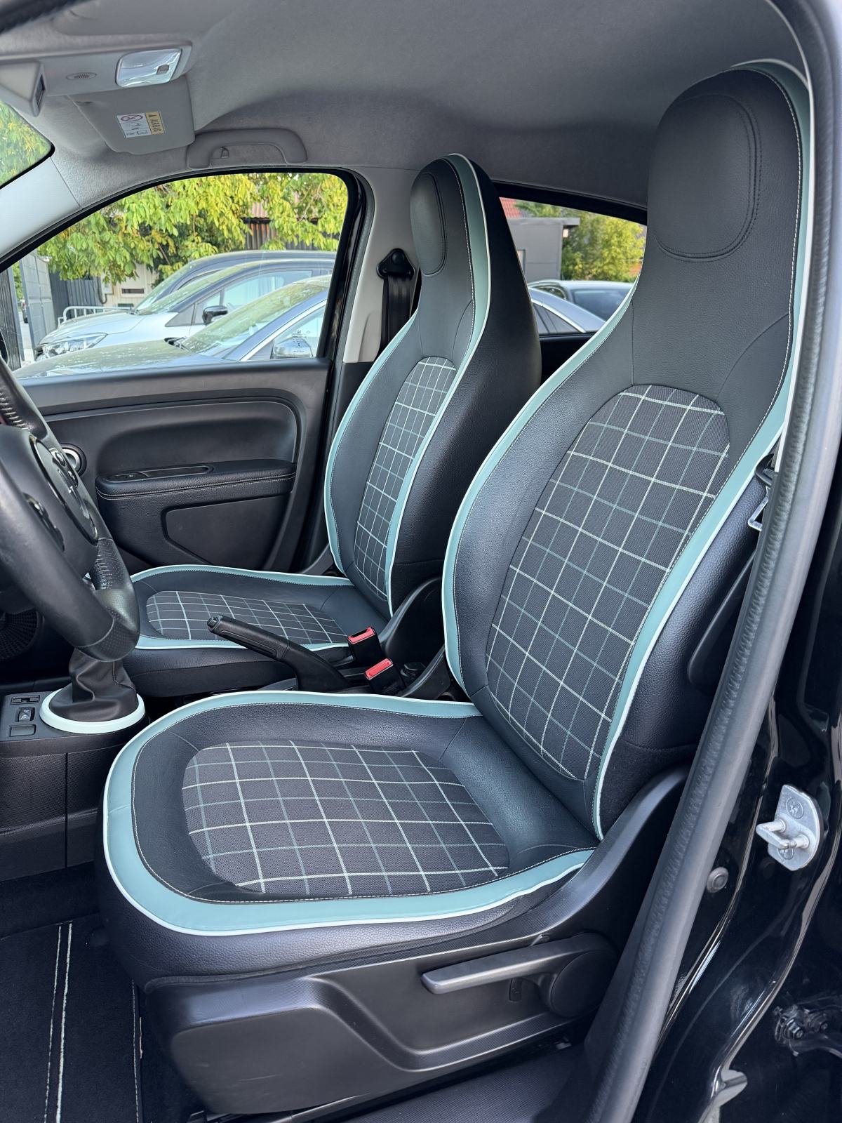 Renault Twingo SCe 70 “La Parisienne”-POTVRDA KM-REG.1GOD-LED-MOD.2018, fotografija 16