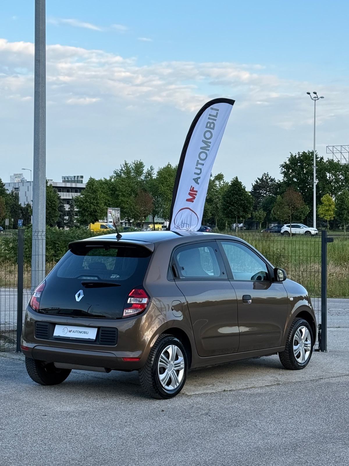 Renault Twingo SCe 70 • Life | Leasing, fotografija 5