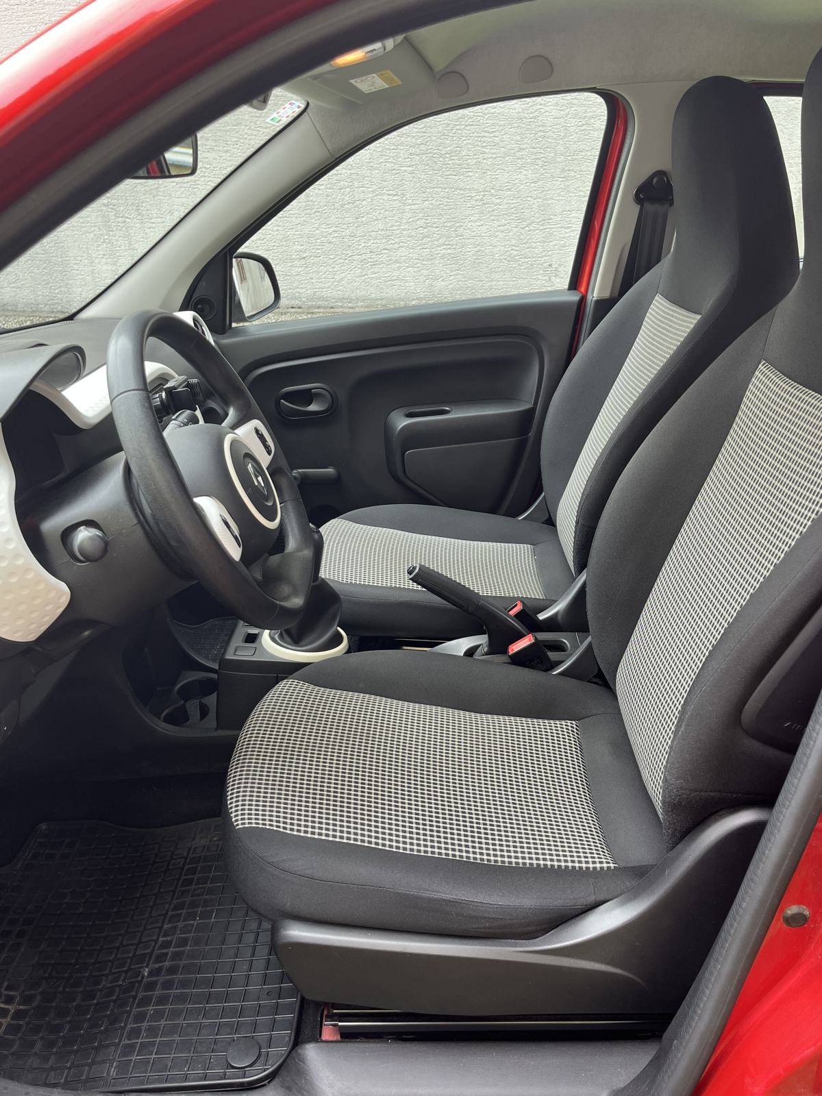 Renault Twingo SCe 70, fotografija 8