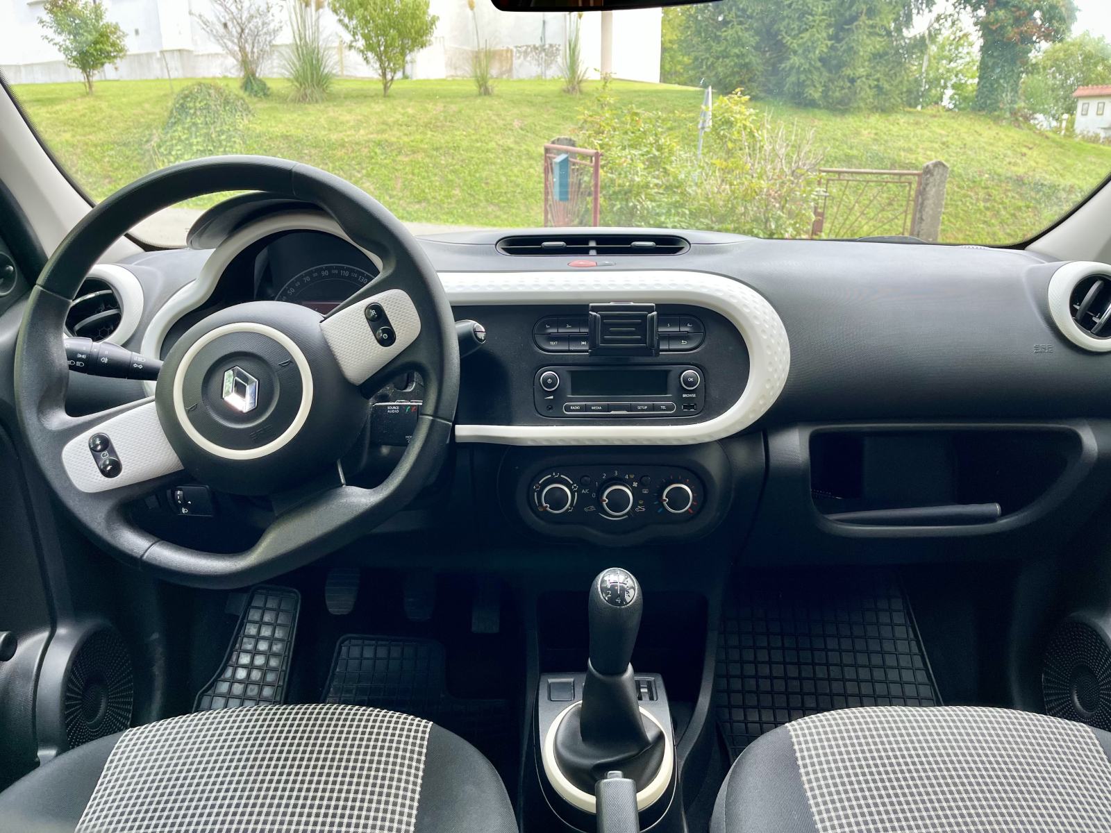 Renault Twingo SCe 70, fotografija 11