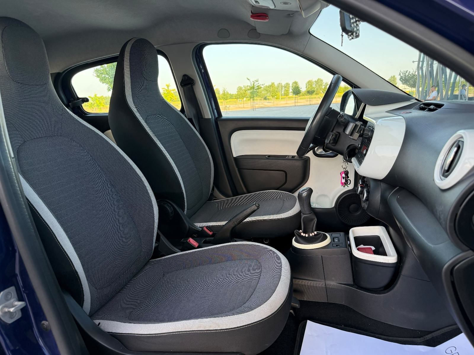 Renault Twingo SCe 70 LIMITED,TEMP,KLIMA, REG 03/2027,, fotografija 20