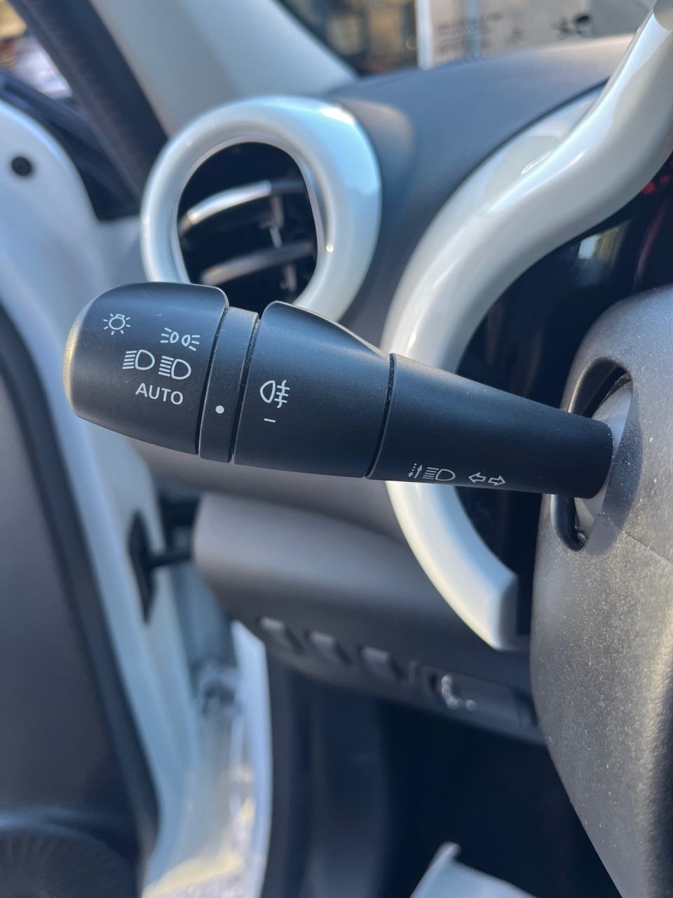 Renault Twingo SCe 75 Zen, fotografija 6