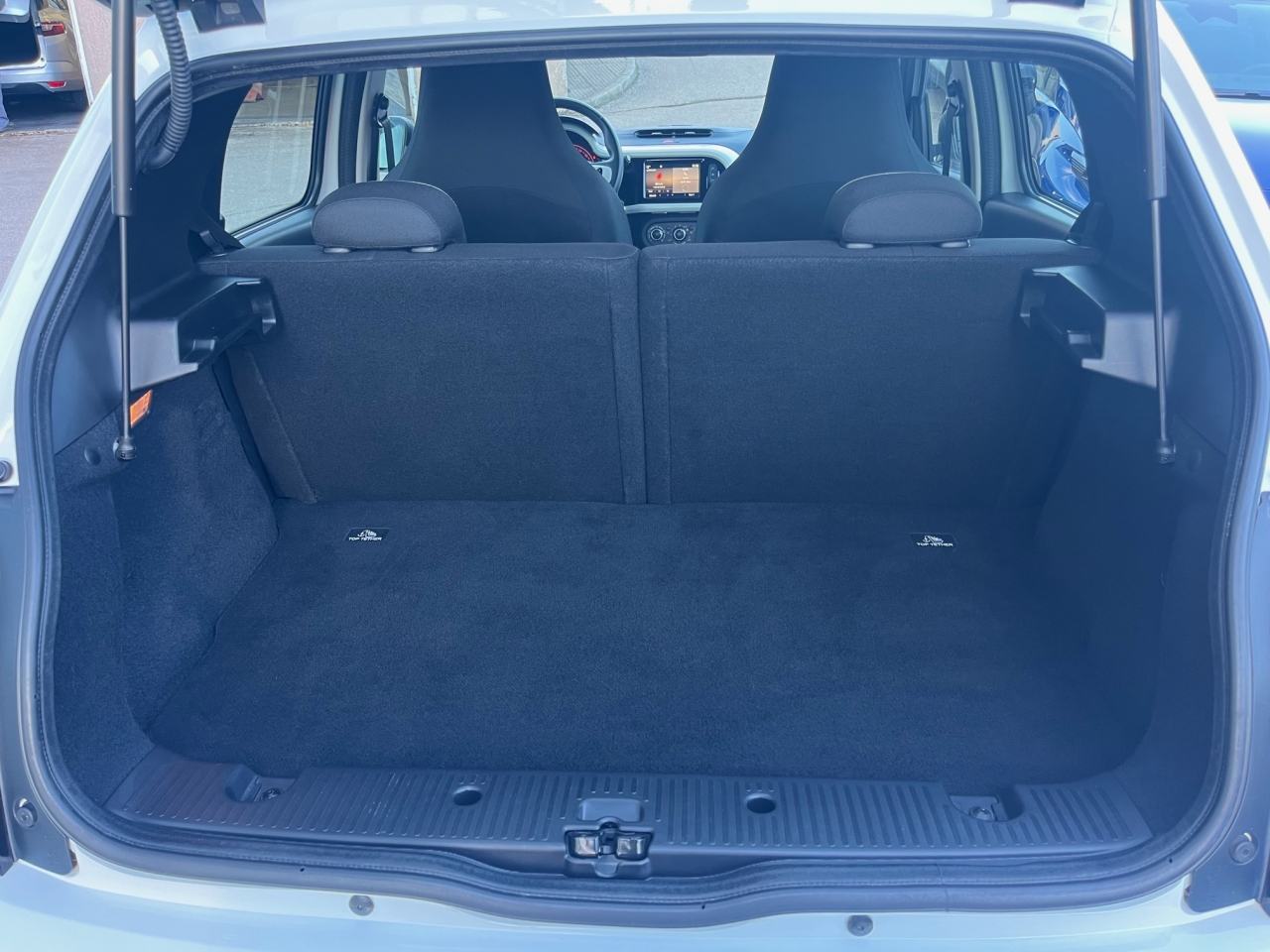 Renault Twingo SCe 75 Zen, fotografija 20